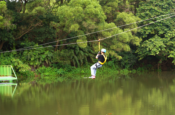 江门杜阮凉瓜田园丛林飞跃乐园